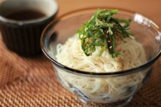 細麺の御陵糸